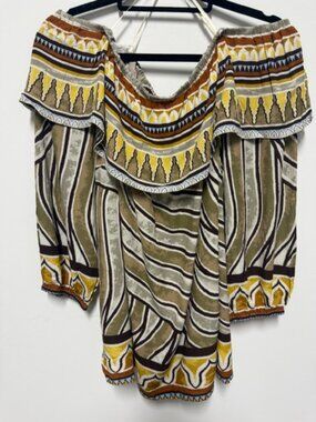 NWT Chico's Earth tone Off shoulder Top Size 4/22-24/XXL